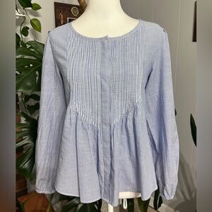 🛍️ Lucky Brand 100% Cotton hidden button top Size XS
